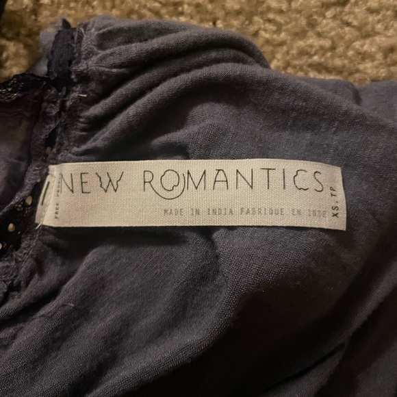 XS Free People Babydoll Empire Waisted Navy Top with Floral Embroidery Detail - Picture 8 of 10